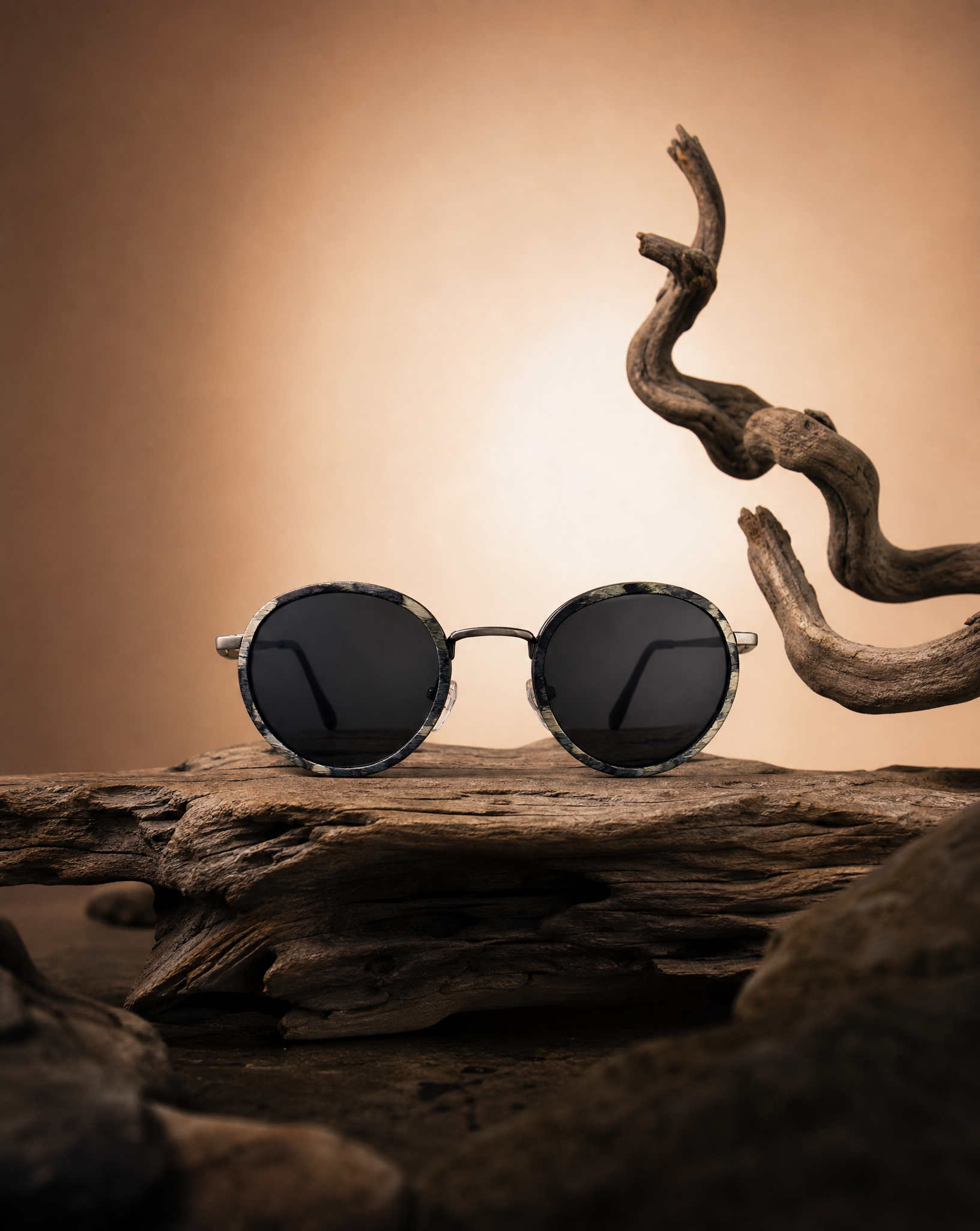 Dora - Metal & Wood Sunglasses