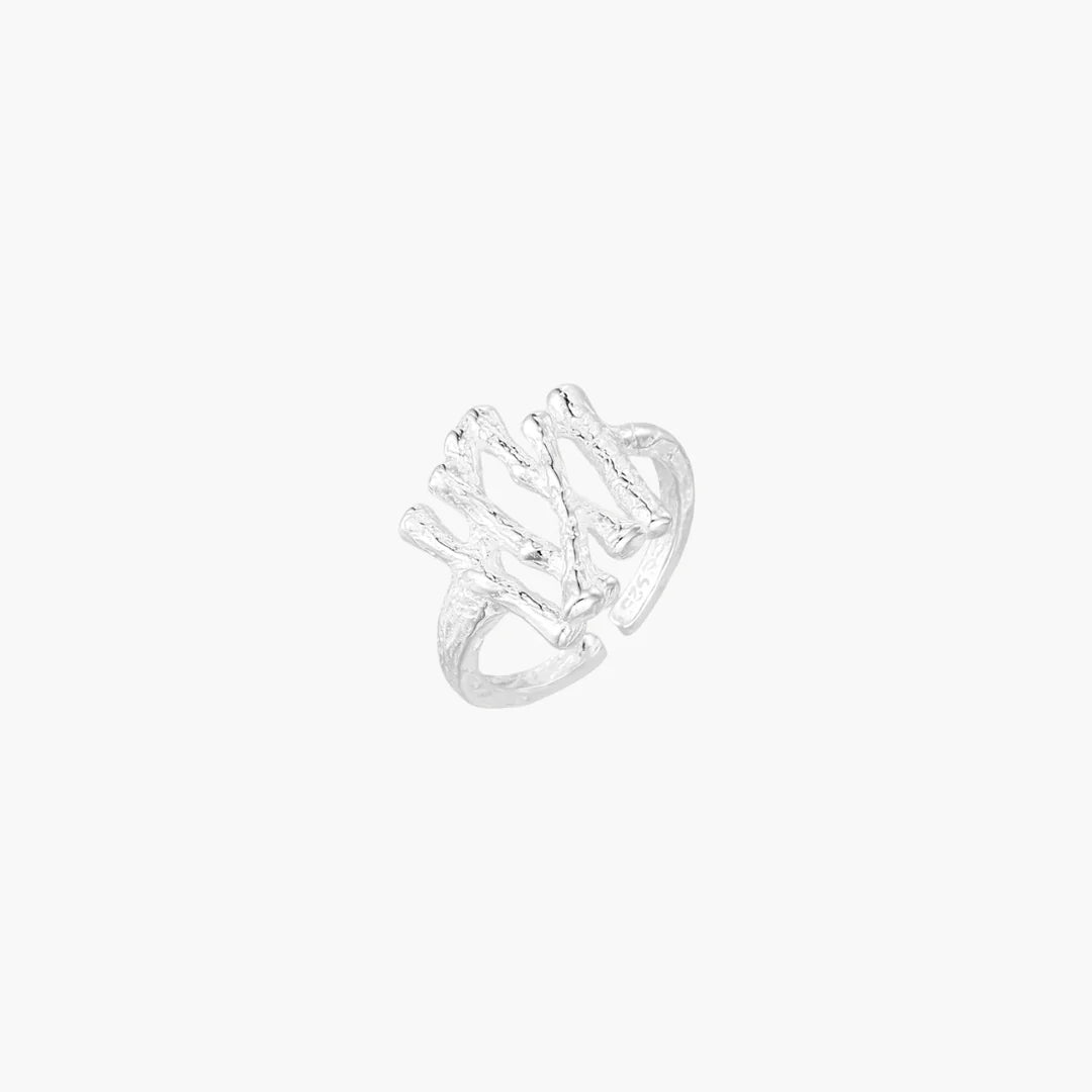 Nature-Inspired Rings to Embrace Your Authentic Self
