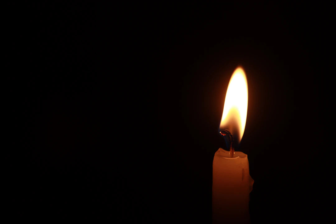The Intimate Link Between Scent and Memory in Candles