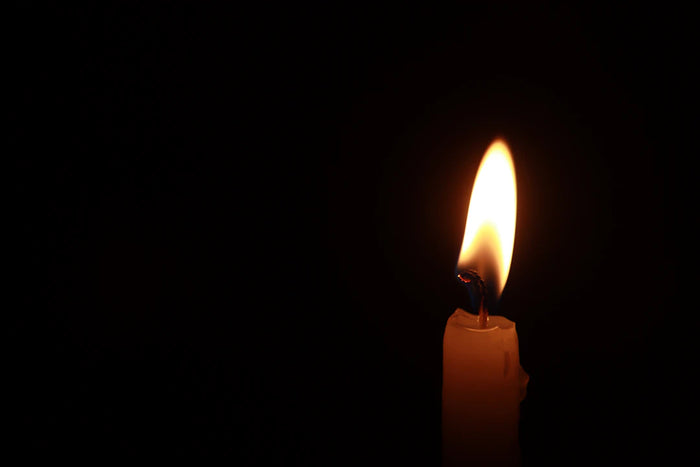 The Intimate Link Between Scent and Memory in Candles